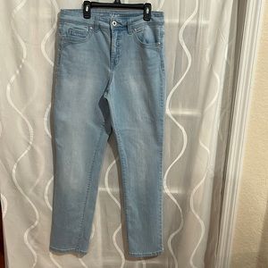 Style & Co. Light Wash, Straight Leg Jeans, Size 10